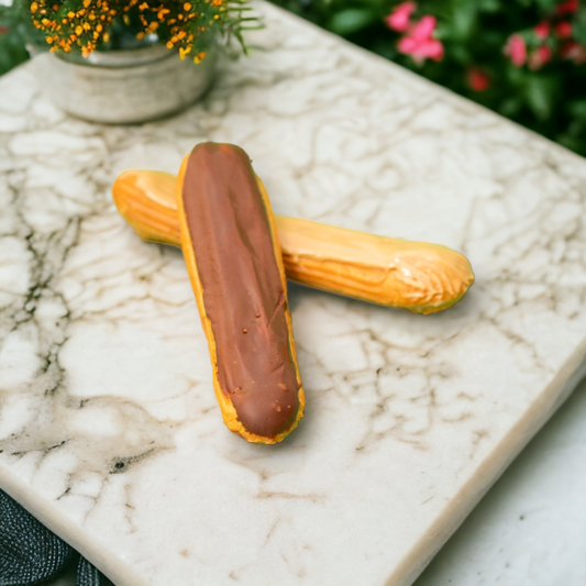 Éclairs Duo: Chocolate & Coffee
